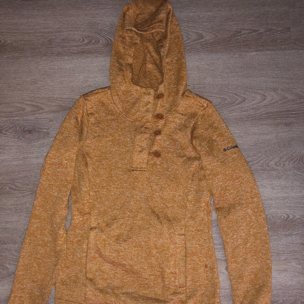 Columbia pullover sweater